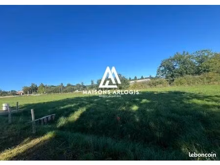 terrain 626 m² isle