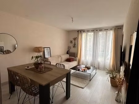 apparemment bord de vienne/cathédrale