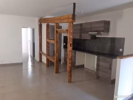 location t3 centre montluel