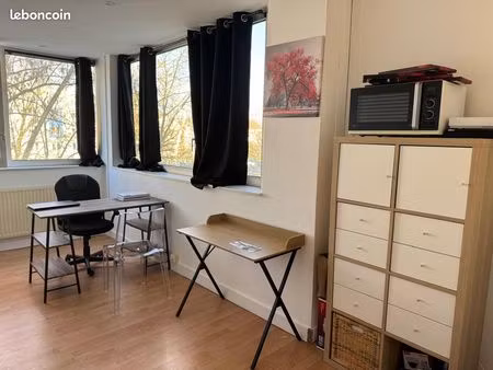 location bureau 18m2 zfu