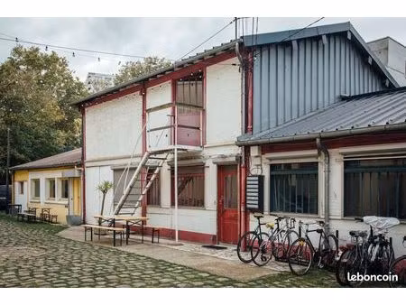 location d'un bureau fermé 20m2 au pré saint-gervais