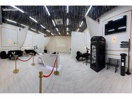 à vendre fond de commerce 120m2 centre commercial