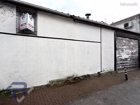 local 100 m² montreuil