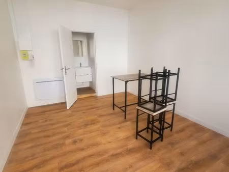 local commercial rénové