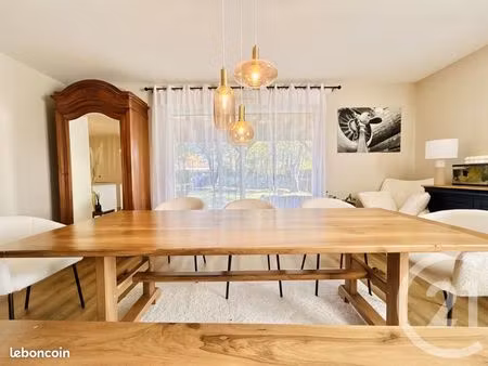 maison 5 pièces 102 m²