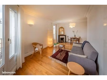 plein centre  2 pièces  lumineux 46 m²