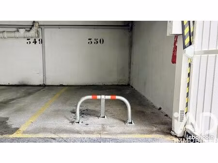 parking/box colombes