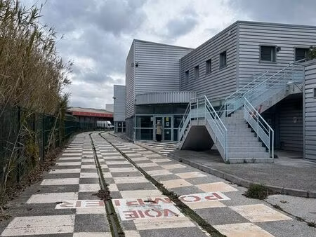 local d'activités 5161 m² la garde