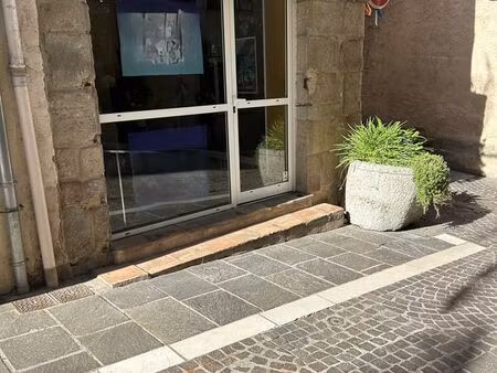 local commercial à louer