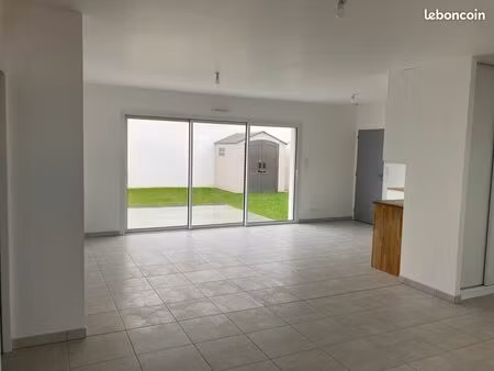 maison bourg monnières