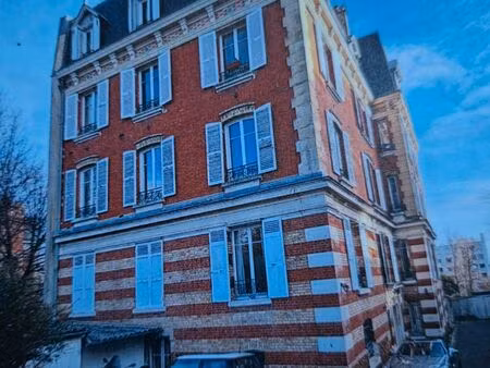 appartement saint cloud 94.19 m2  3 pieces