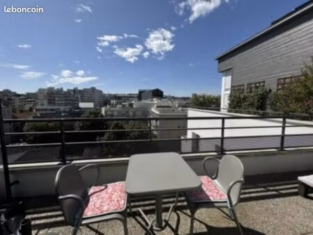 studio châtillon dernier étage terrasse