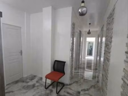 bureau local d'avocat ou de notaire