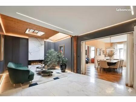 maison 7 pièces 160 m²