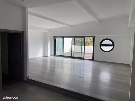 local bureaux 100 m²