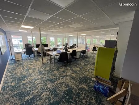 bureaux 126 m² sèvres