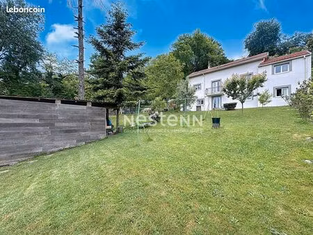 maison 5 pièces 140 m²