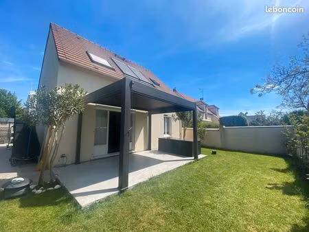 maison individuelle - 5 pièces - 91.71 m² habitable (118 m² au sol)