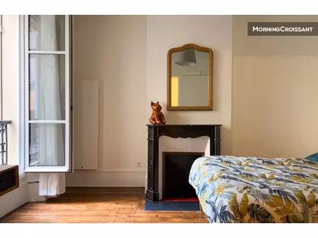 location meublée appartement 2 pièces 46 m² à versailles (78000)  1 600 €