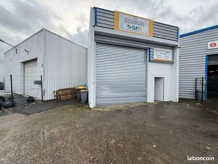 local 355 m² saint brice sous foret