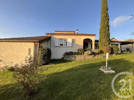 location maison 5 pièces 146.87 m² à saint-projet (46300)  975 €