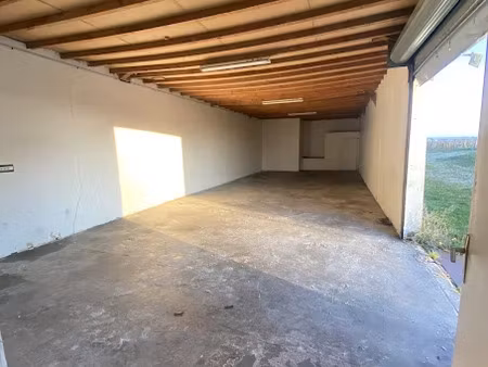 location locaux professionnels 150 m² à reims (51100)  1 050 €