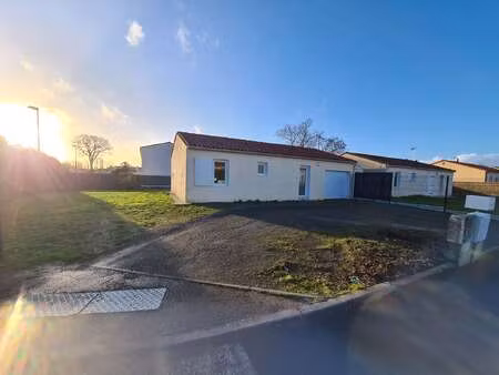 vente maison à saint-fulgent (85250) : à vendre / 56m² saint-fulgent