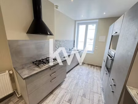 appartement à vendre  5 pièces - saint-genest-lerpt 42530