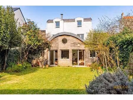 vente maison à nantes saint-donatien (44000) : à vendre / 210m² nantes saint-donatien