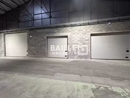 local d'activite / entrepot 147 m2 à sainte maxime