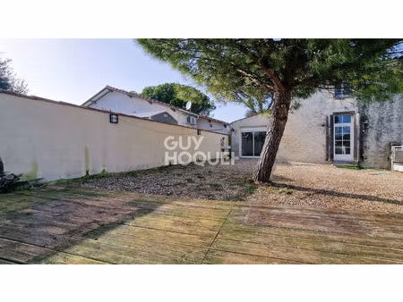 maison en pierre 4 pièces avec jardin