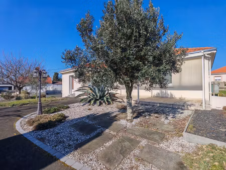 maison traditionnelle à varades