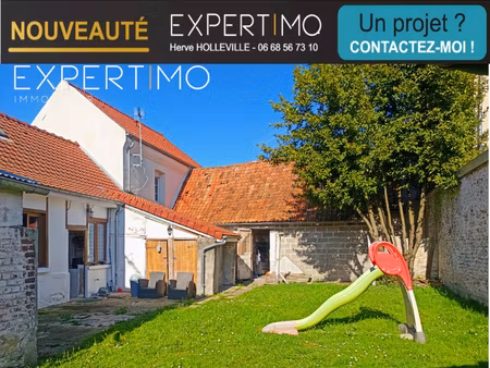 maison de plain-pied en centre-ville avec cour  jardin et garage