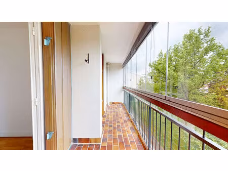 appartement bois d'arcy 4 pièces 78.30 m2 + 1 cave + 1 garage extérieur