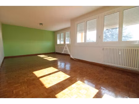 appartement châtenoy le royal 4 pièces 70 m2 - avec garage et balcon