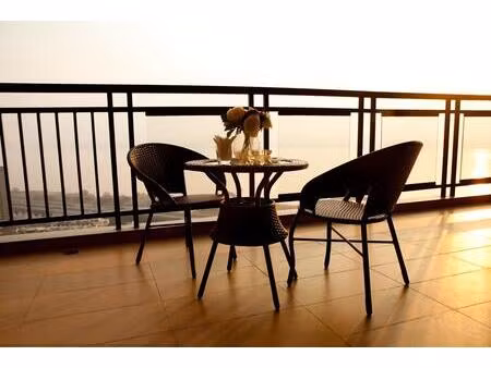 agreable t4 aux beaux volumes avec terrasses