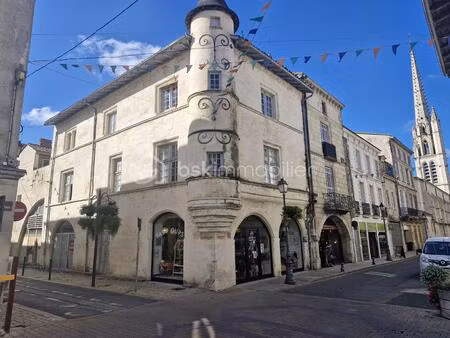 immeuble mixte de 177 m² à sainte-foy-la-grande