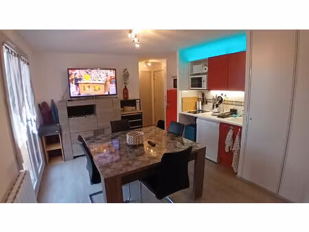 appartement 2 pieces  ouistreham 50 m de la mer