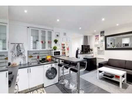 appartement 1 pièce de 31 m² à paris 3e