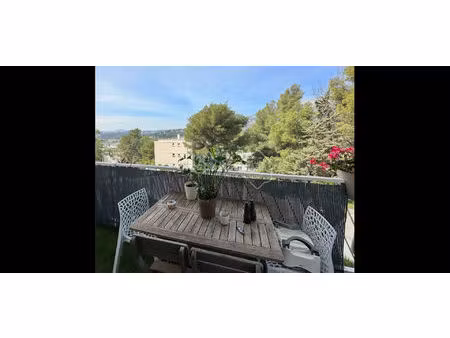 exclusivite - toulon ouest - appartement t4 de 70m² - balcon - place de parking - cave