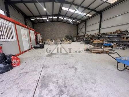 entrepôt á louer 240 m² + terrain 600 m²