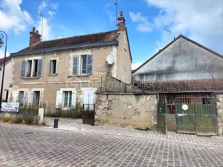 maison de maitre de 85 m² à appoigny