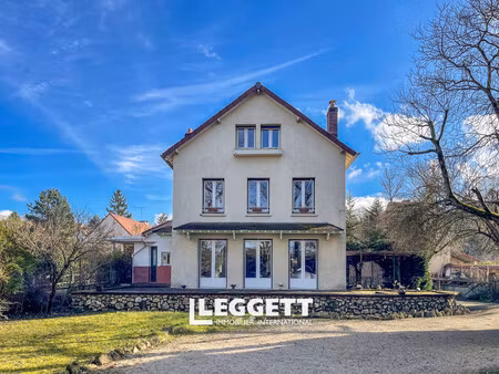 maison 7 pièce(s)  mériel