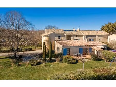 maison simiane-la-rotonde 390 m² t-14 à vendre  757 000 €