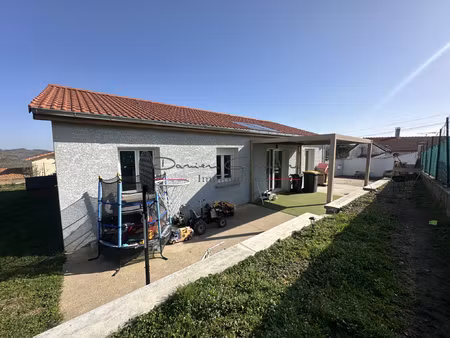 maison de plain-pied avec terrain attenant