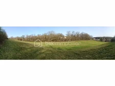terrain de 14 982 m² à tourtoirac