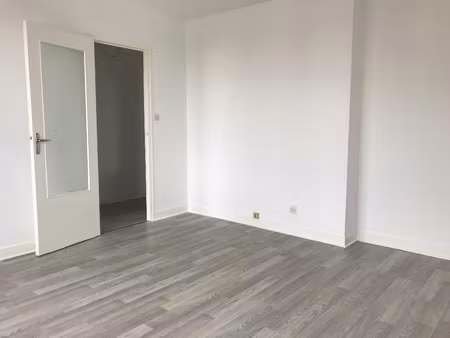 appartement nevers 1 pièce(s) 30 84 m2