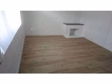 location appartement 2 pièces à saint-nazaire (44600) : à louer 2 pièces / 50m² saint-naza
