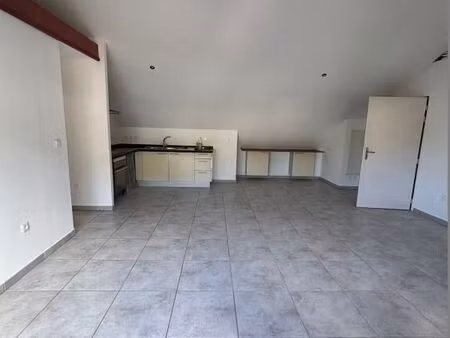 appartement 3 pièces 98 m²