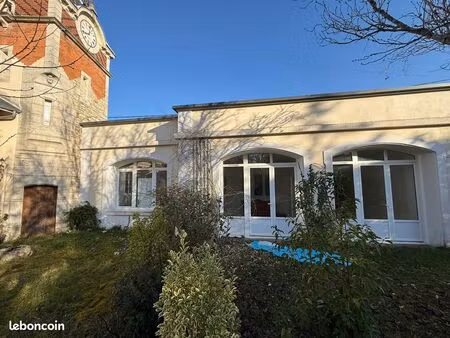 maisonnette rénovée avec charme – 67 m² – arceau